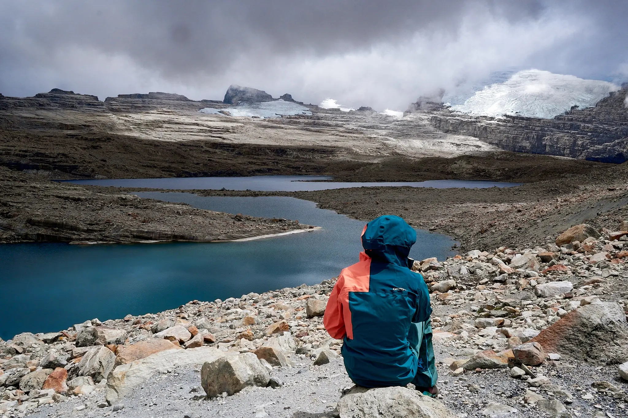 My Travel Diary Chronicles - Colombia, Laguna Grande. Enjoying the view